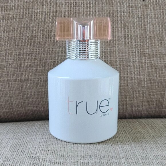 True by Rue 21 Women Perfume EAU DE PARFUM BE TRUE Spray Size 50ml 1.7 oz - Picture 5 of 10